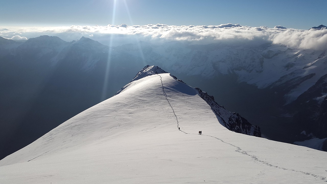 ortler high altitude mountain tour