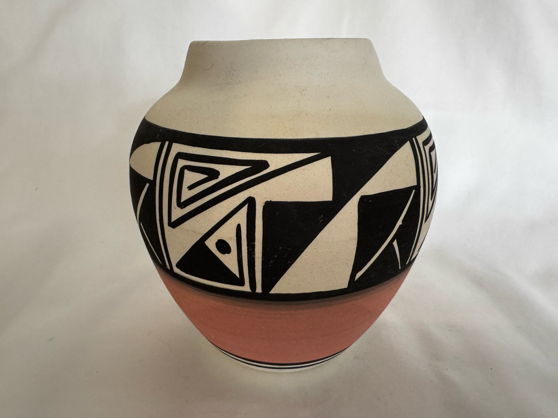 Ute Mountain Tribe Pot
